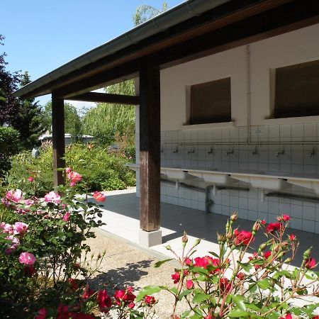 Tente Bell Au Camping Hautoreille バンヌ エクステリア 写真