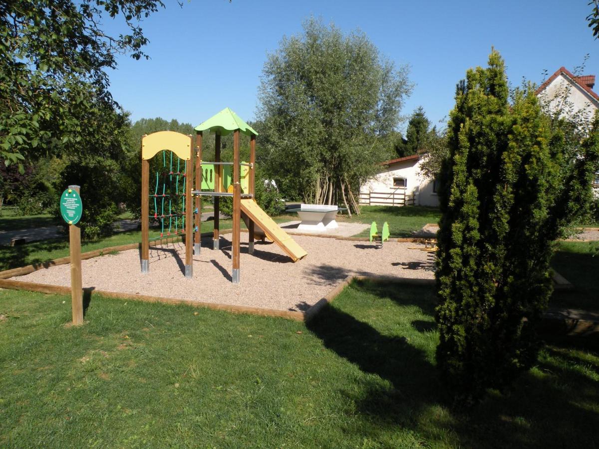 Tente Bell Au Camping Hautoreille バンヌ エクステリア 写真